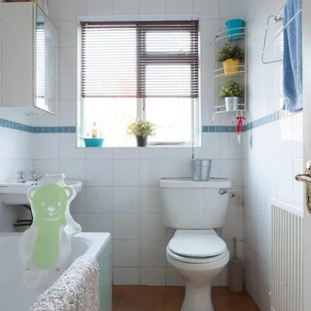 Holiday home Cosy Redbrick Unbeatable Location Aikh96 Dublin