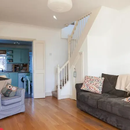 Cosy Redbrick Unbeatable Location Aikh96 * Dublin