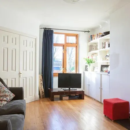 Cosy Redbrick Unbeatable Location Aikh96 Tatil Evi *